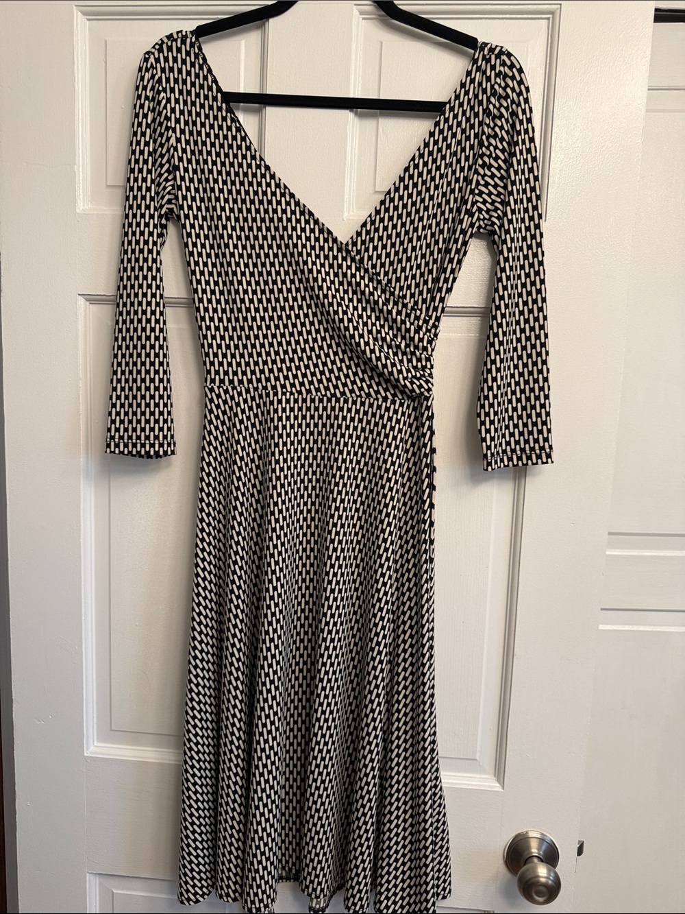 London Times Black and White Long Sleeve Wrap Midi Dress